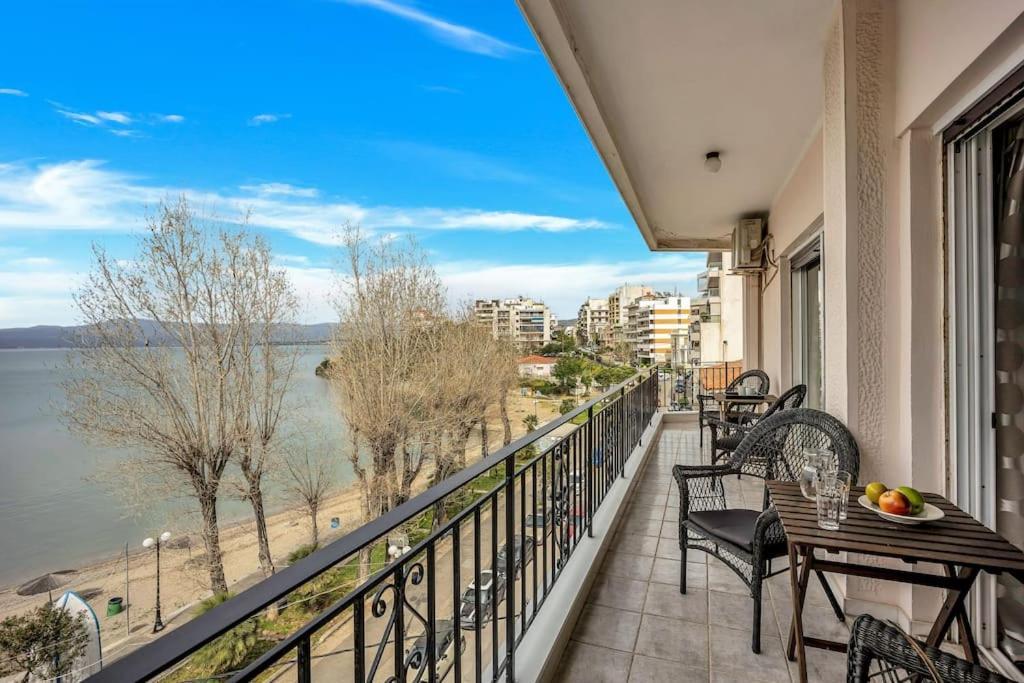 Bright Central Apartment With Splendid Sea View! Chalkís Extérieur photo