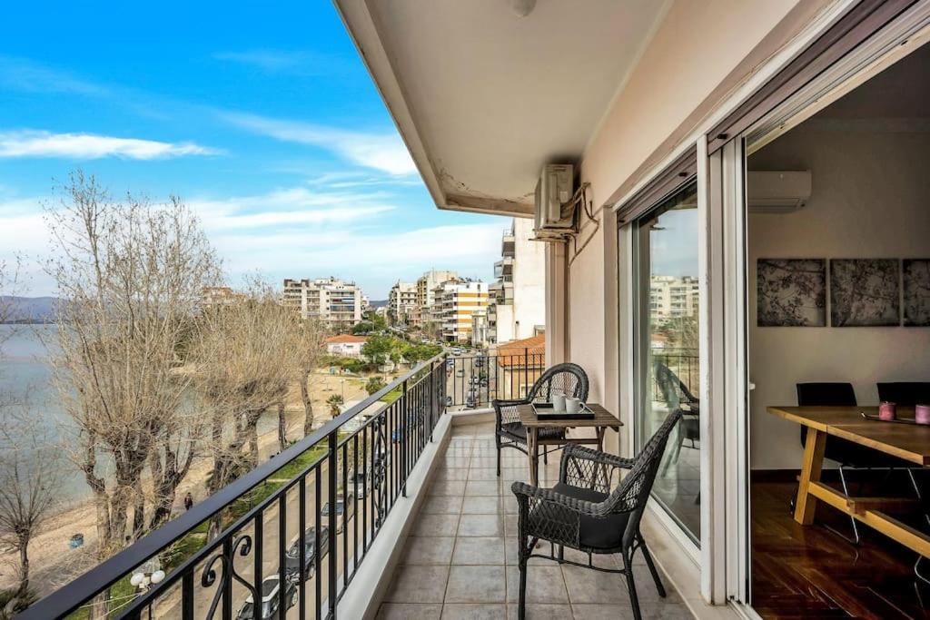 Bright Central Apartment With Splendid Sea View! Chalkís Extérieur photo