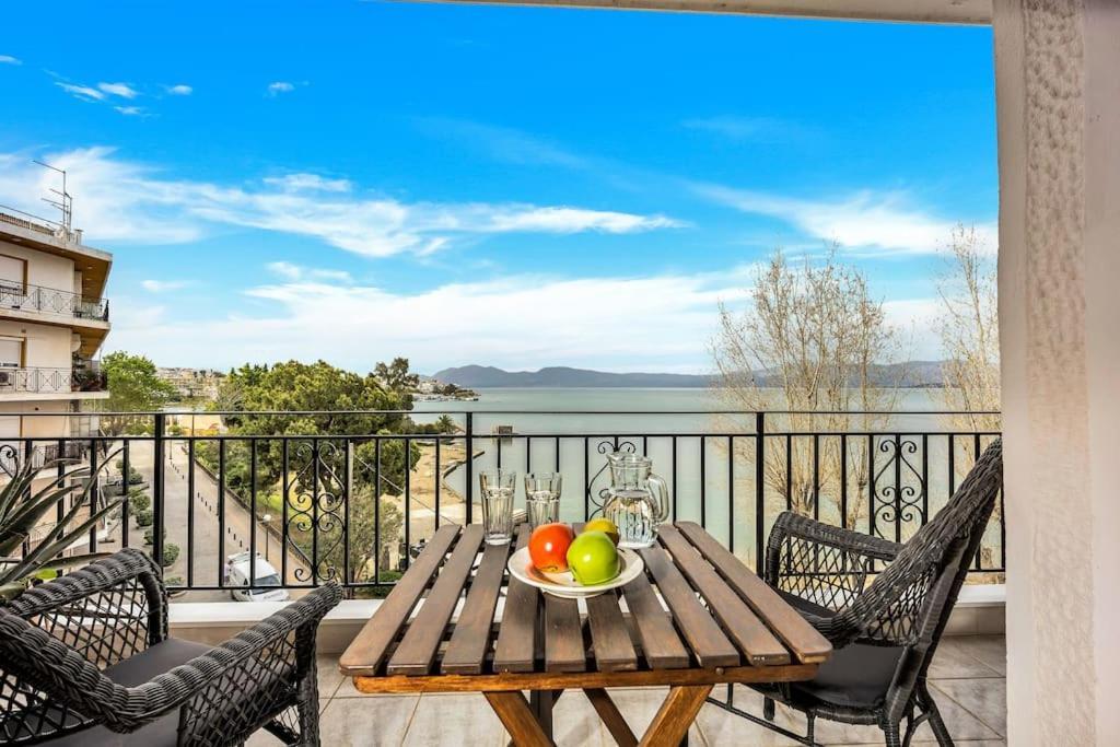 Bright Central Apartment With Splendid Sea View! Chalkís Extérieur photo